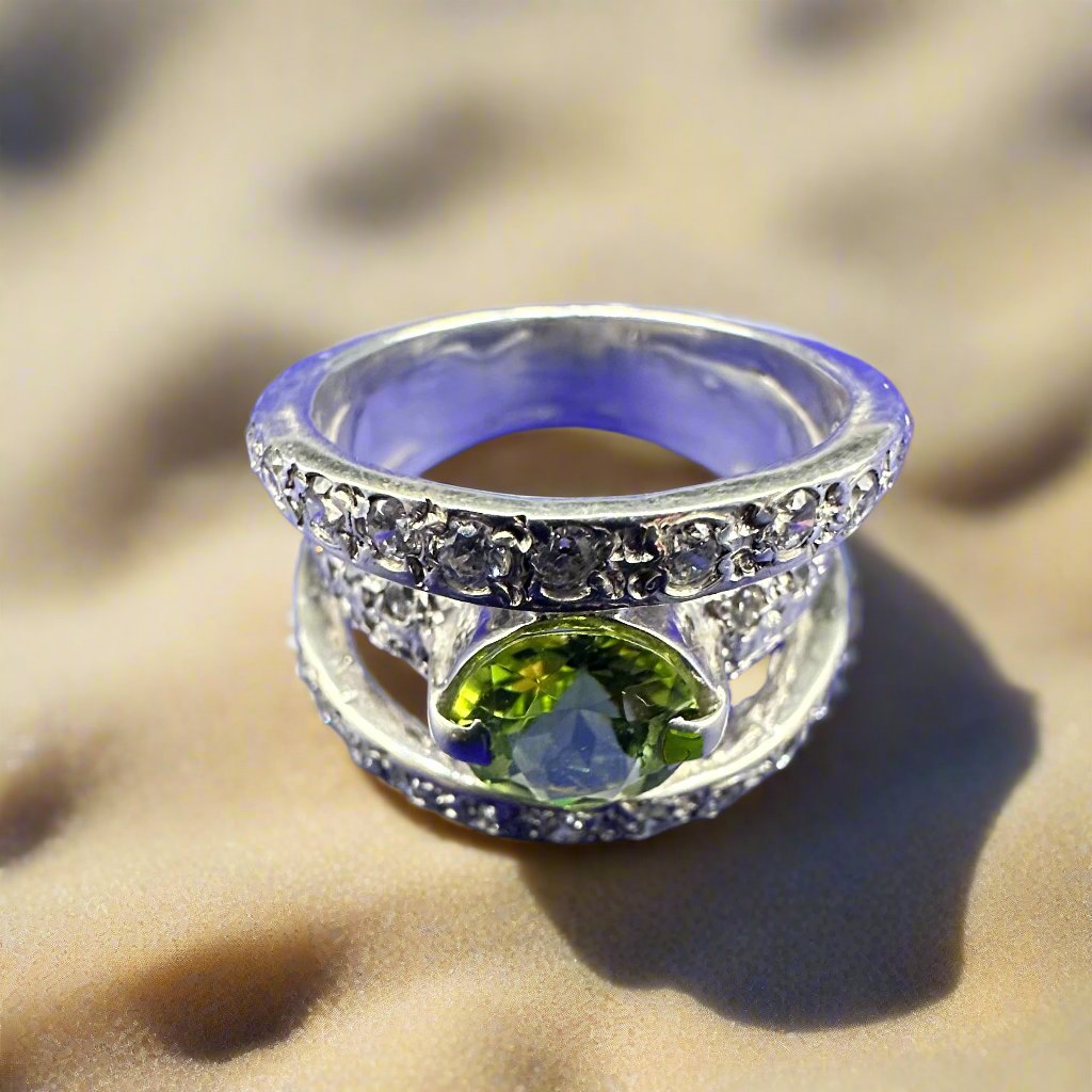 Peridot Ring Silver sterling Handmade