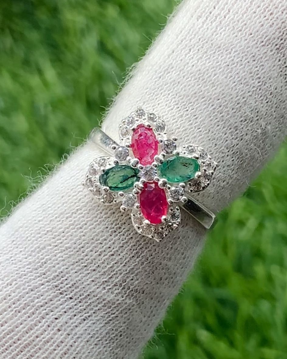 Beautiful ruby & emerald silver ring rounded with zarcon