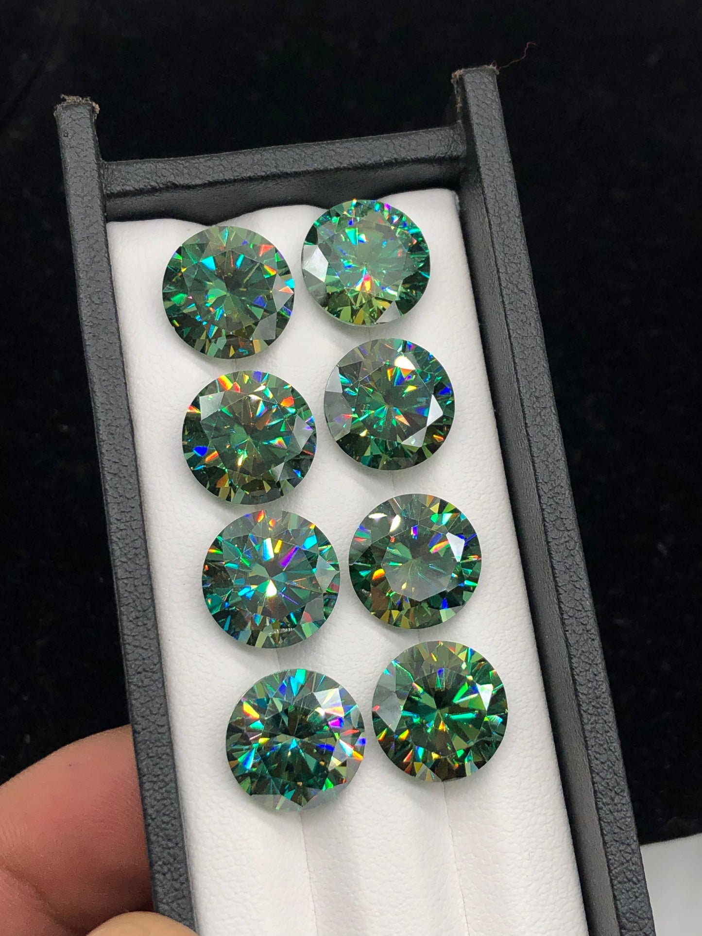 Beautiful faceted Moissnite lot Available for sale