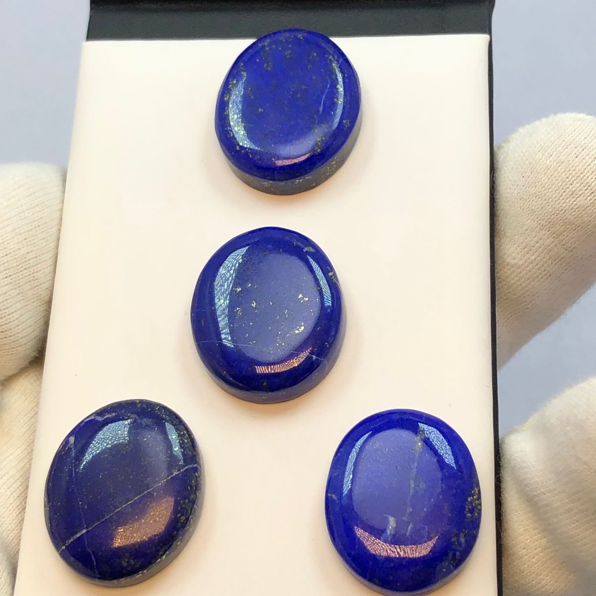 natural Lapis lazuli