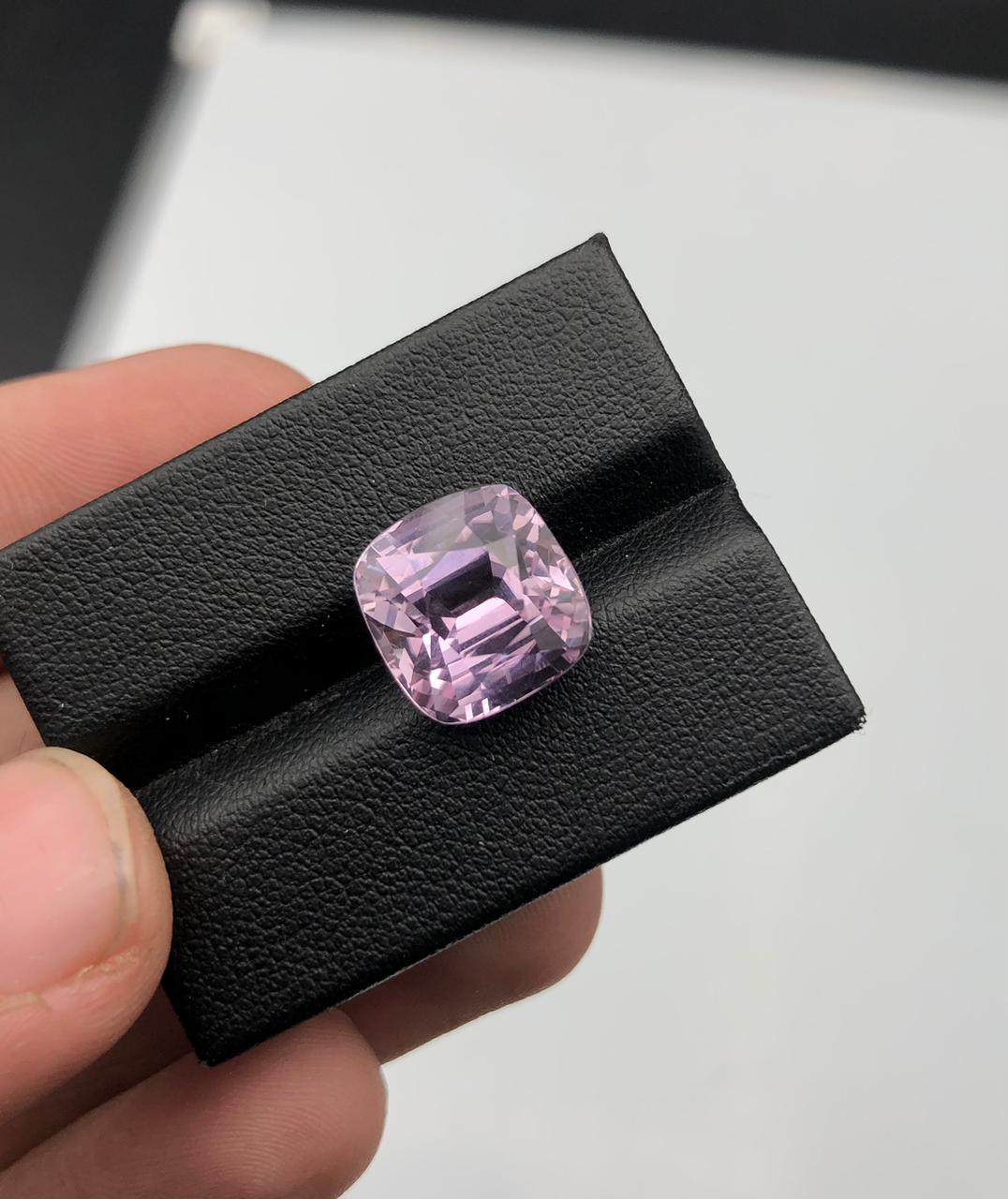 natural kunzite 9.5 carat