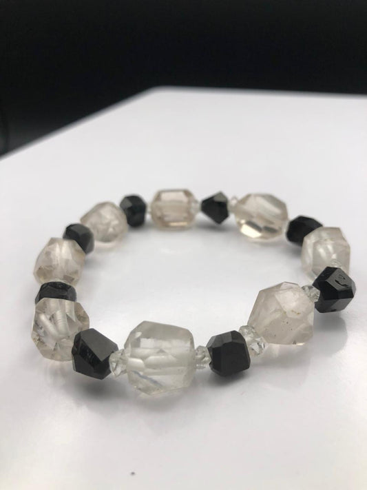 Natural Clear Quartz &amp; Red Garnet Crystal Bracelet – Clarity Meets Passion, Handcrafted with Intention