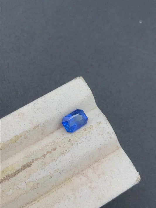 Natural Sapphire – 1.20 ct of Unheated Blue Perfection