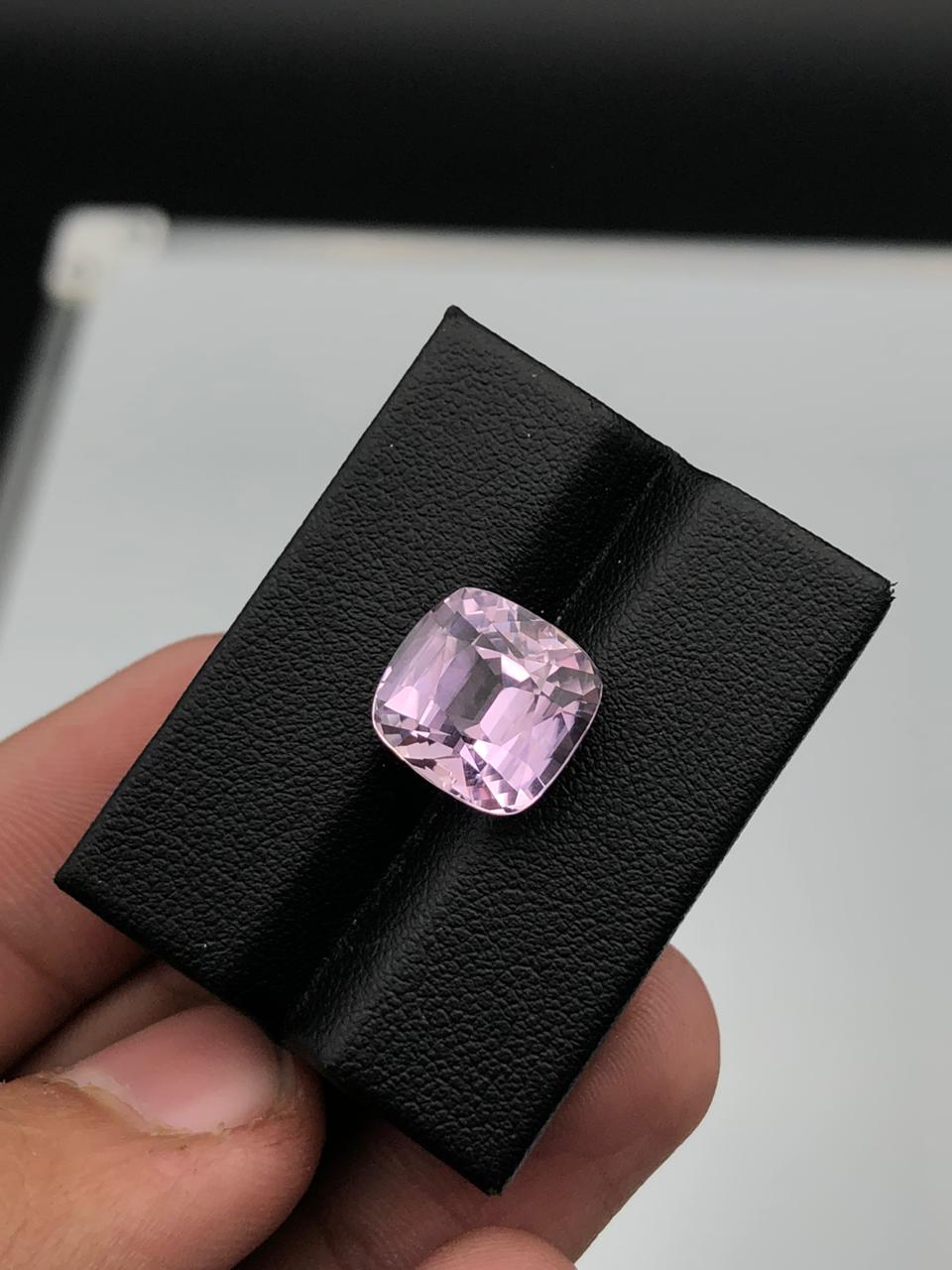 natural kunzite 9.5 carat