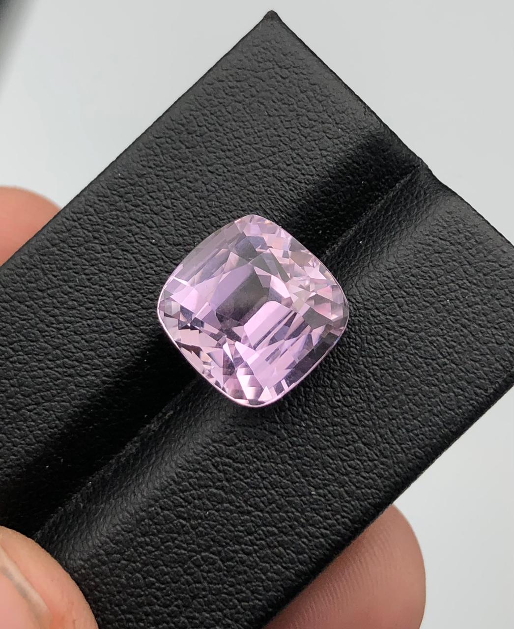 natural kunzite 9.5 carat