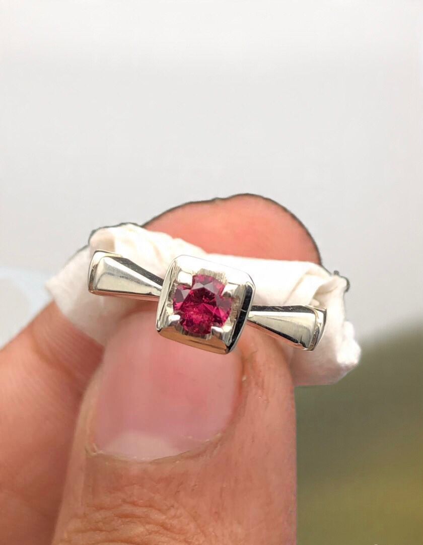💍 Natural Garnet Rings for Men