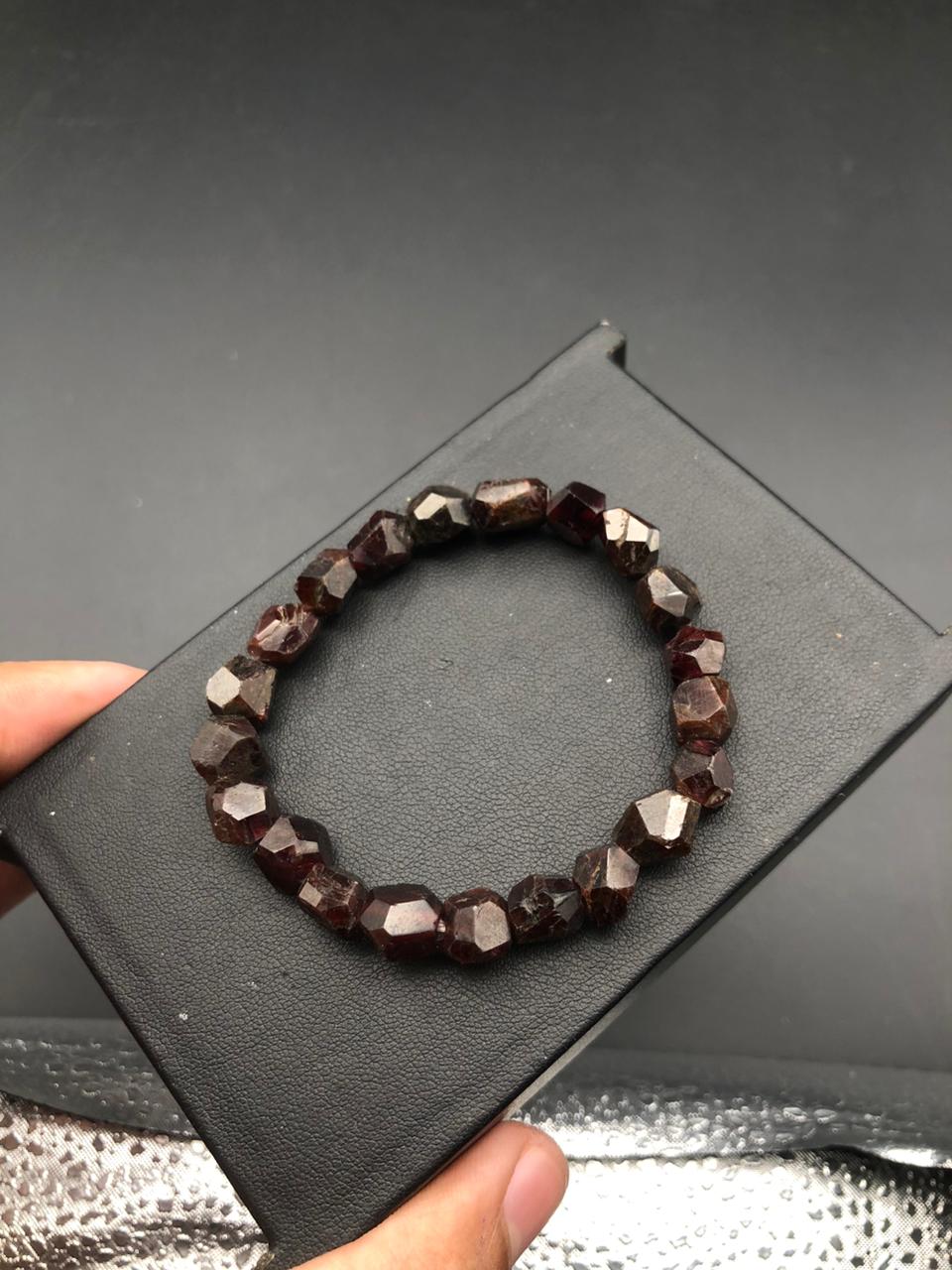 Natural Red Garnet &amp; Peridot Crystal Bracelet – Handcrafted Earth &amp; Fire Energy