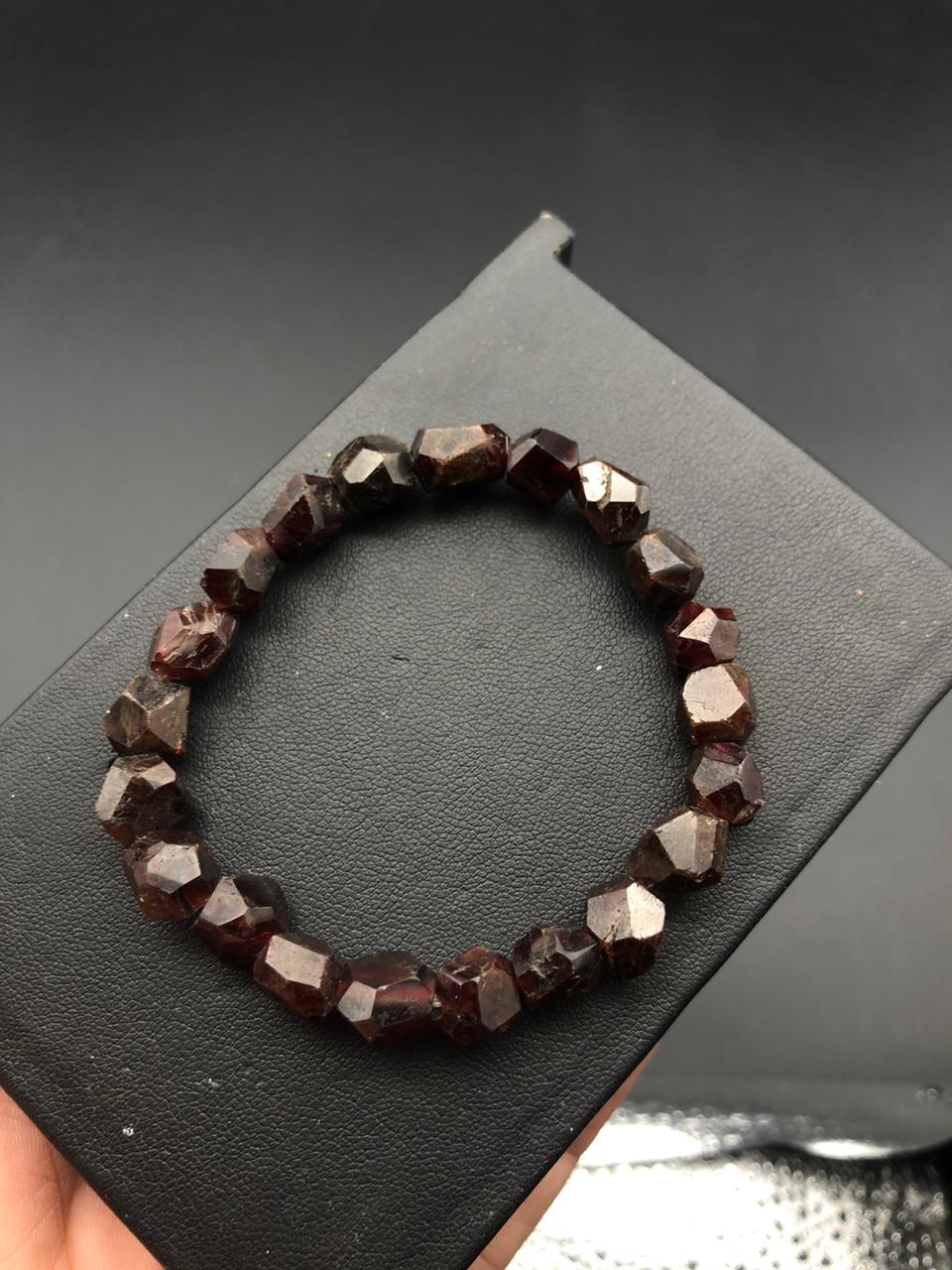 Natural Red Garnet &amp; Peridot Crystal Bracelet – Handcrafted Earth &amp; Fire Energy