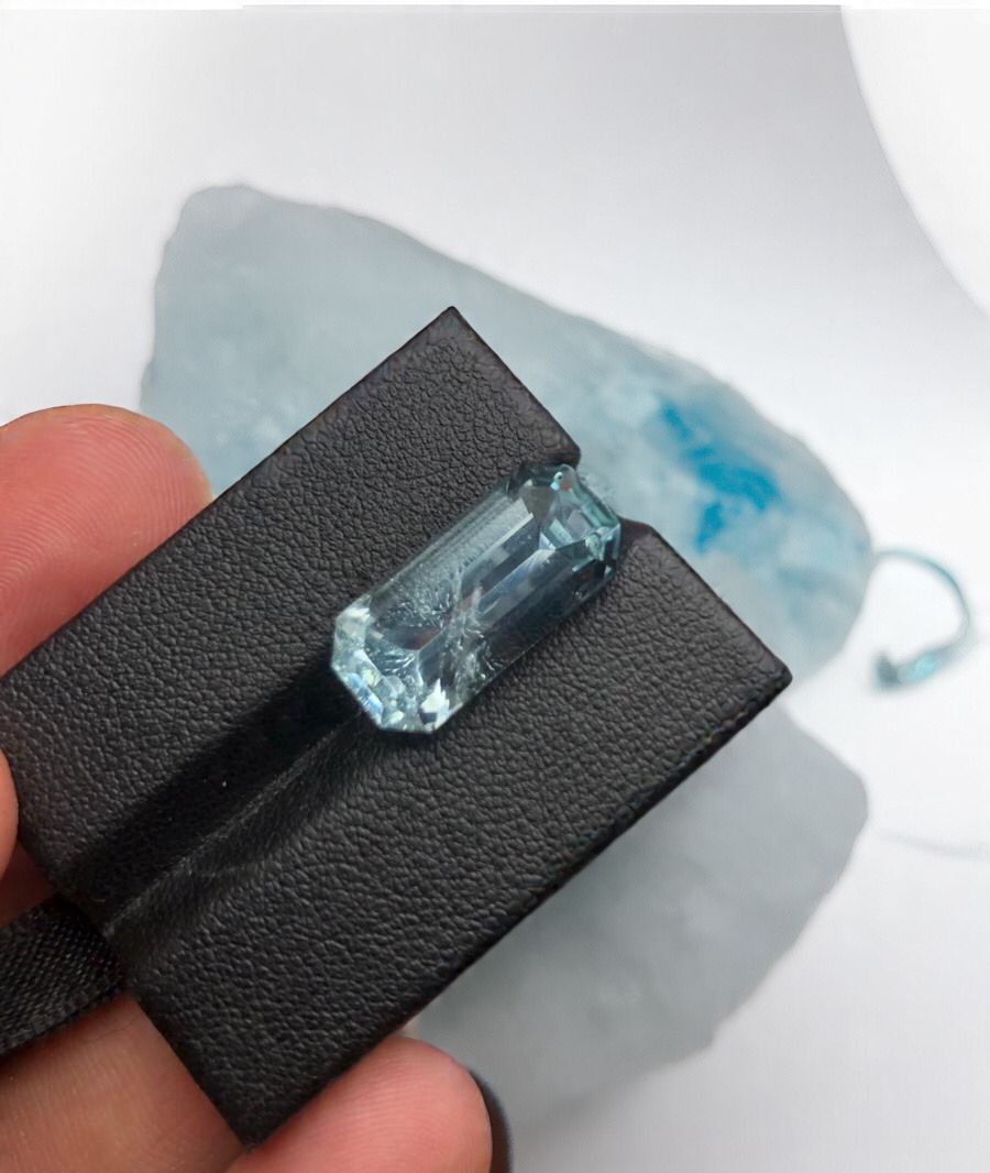 Natural Aquamarine from Pakistan – Ocean Light in a Gemstone